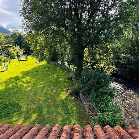 Au Moulin D'izaourt